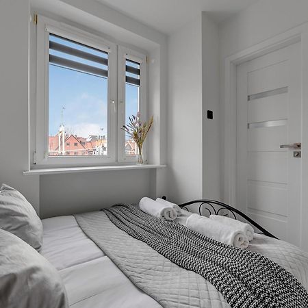 Motlawa Bulvar Residence Z Widokiem Na Rzeke Motlawa By Downtown Apartments グダニスク エクステリア 写真