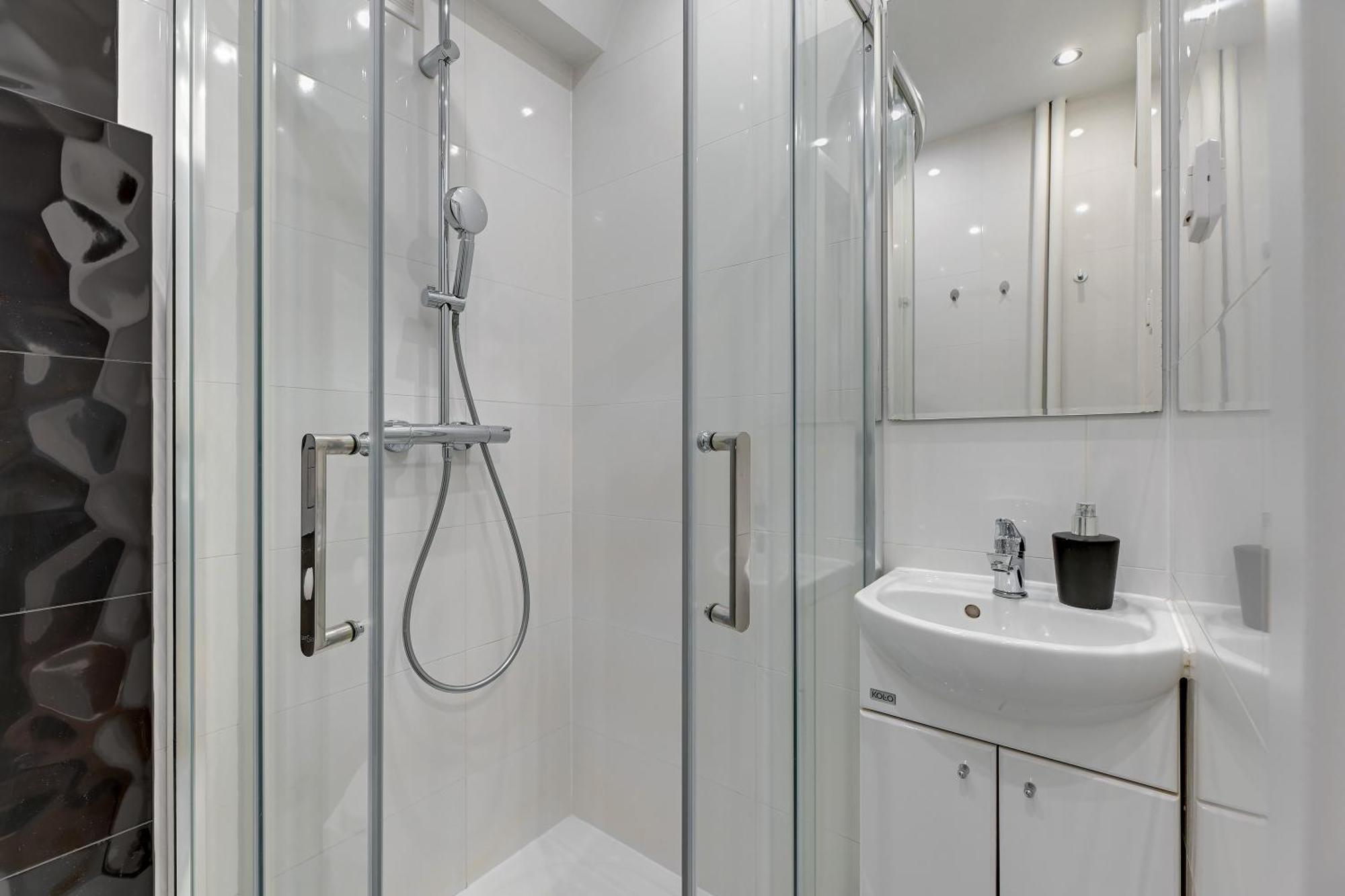 Motlawa Bulvar Residence Z Widokiem Na Rzeke Motlawa By Downtown Apartments グダニスク エクステリア 写真