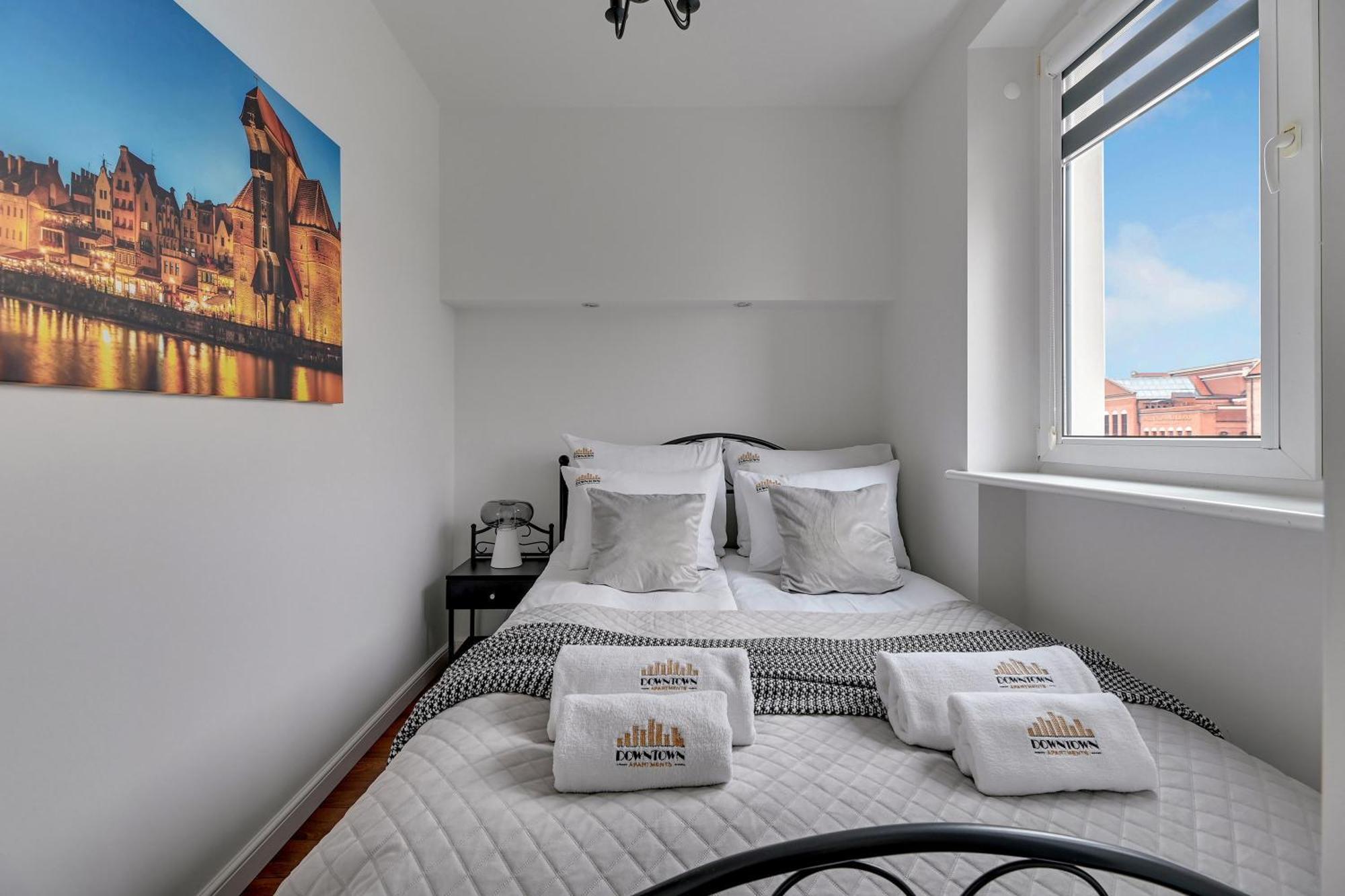 Motlawa Bulvar Residence Z Widokiem Na Rzeke Motlawa By Downtown Apartments グダニスク エクステリア 写真